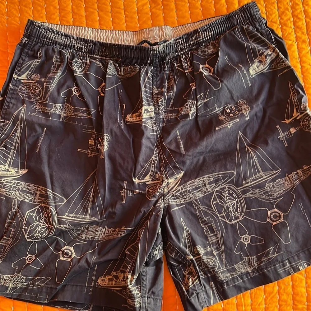 Nautica  black and gold swim trunks with inside pocket szL
